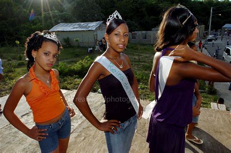 Most Dominican Republic women have at least secondary education, with many going on to obtain degrees. . Young dominican girls